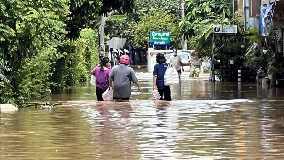 Chiang Mai flooded in Eight districts