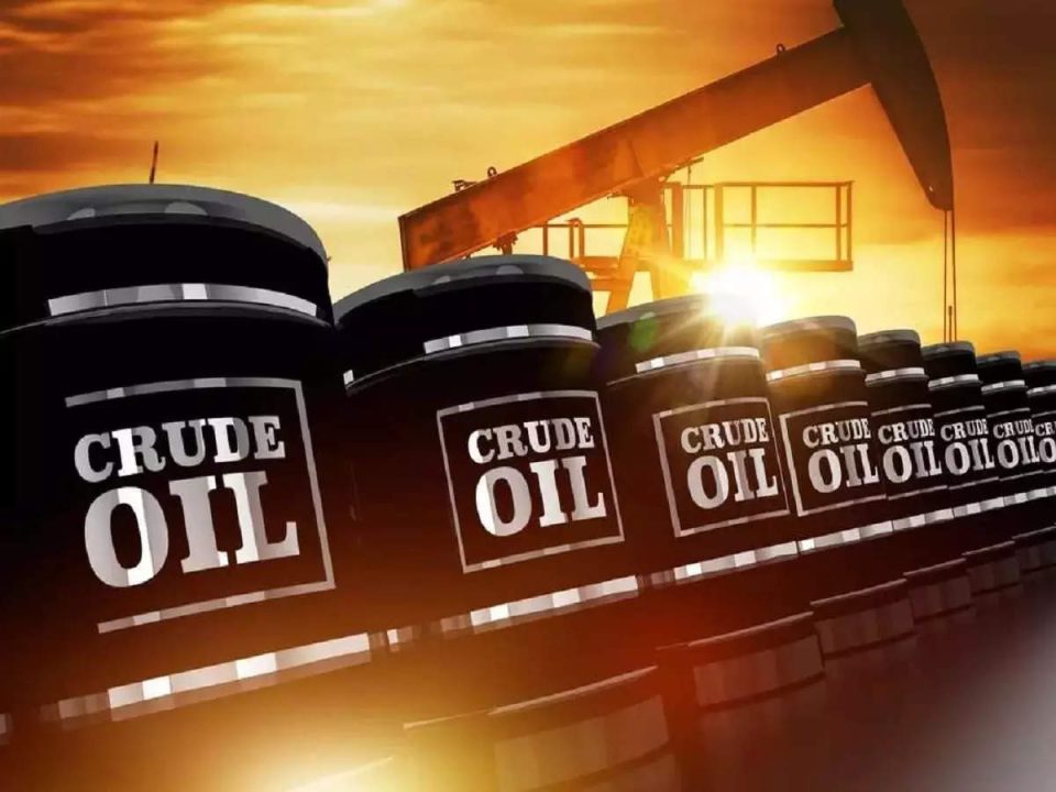 Oil prices decrease as worries over demand overshadow concerns about supply in the Middle East.