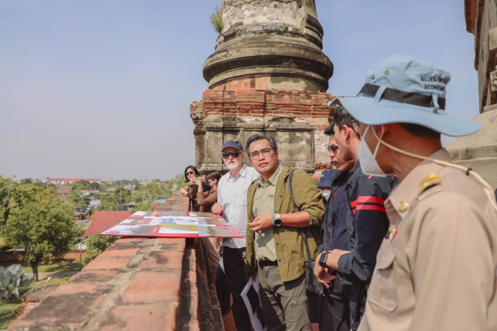 UNESCO officials and Thai State Railway engineers reviewing Ayutthaya rail project plans