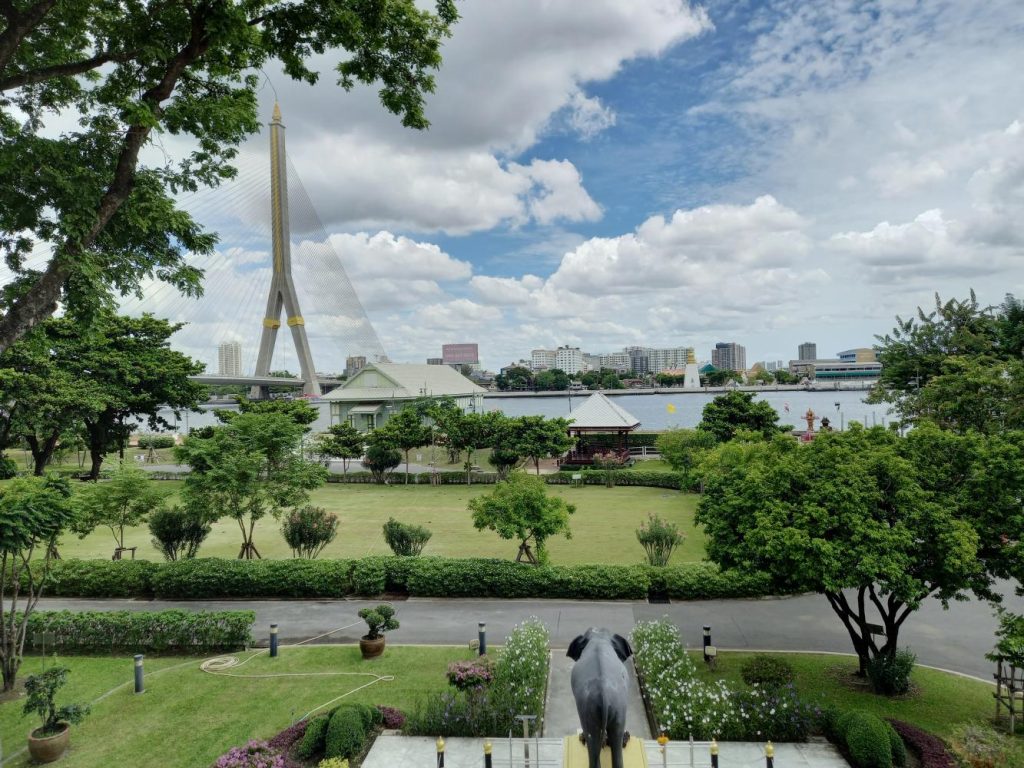 Green spaces in Bangkok – view of Suan Luang Rama VIII Park overlooking the Chao Phraya River and Rama VIII Bridge