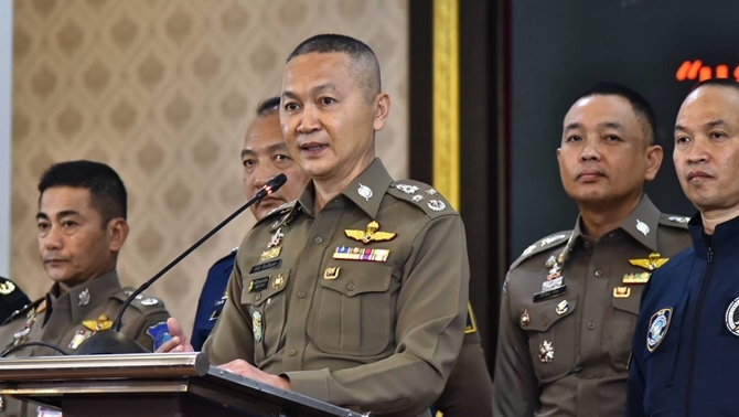 Thai police join global community to crack down on cross-border call center gangs, intensify manhunt for Cambodian kingpin ‘Kok An’.
