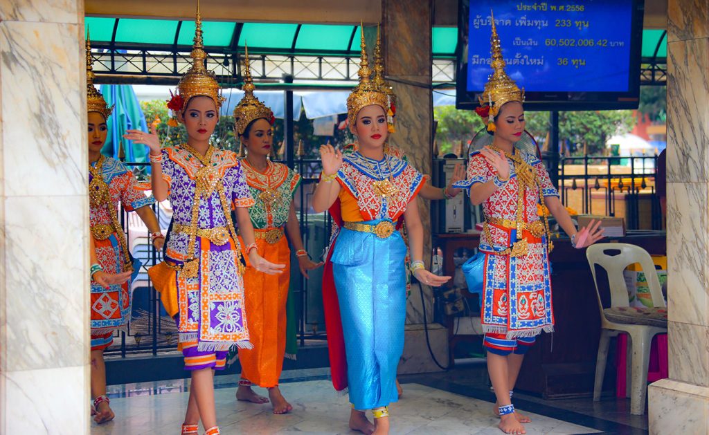 Erawan Shrine: Tradition at Bangkok’s Busiest Corner