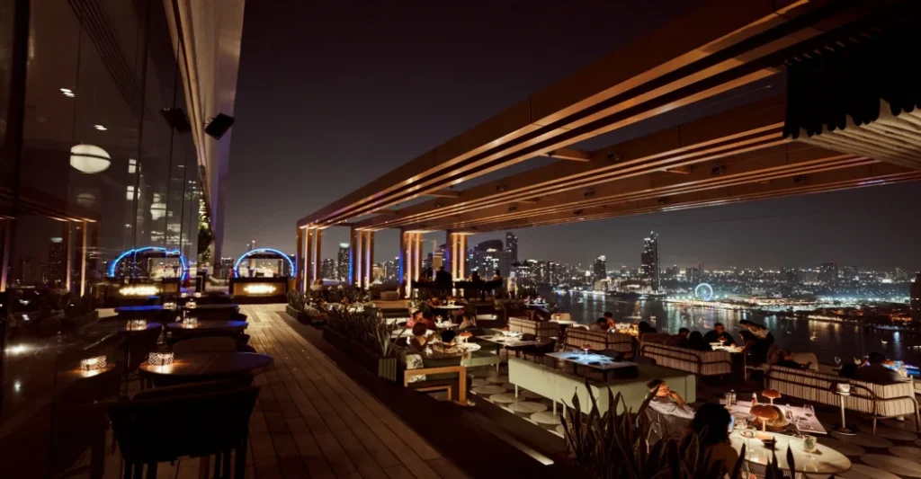 SEEN Rooftop Bar Bangkok: Cocktails and Skyline Views