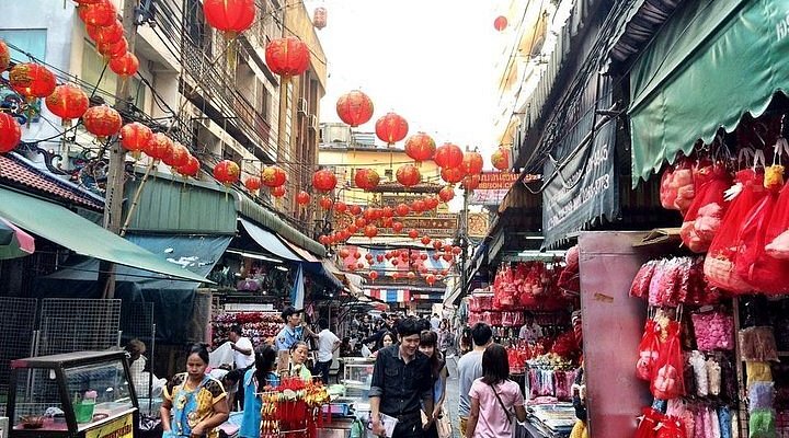 Sampeng Market Bangkok: Chinatown’s Wholesale Maze