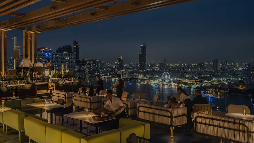 SEEN Rooftop Bar Bangkok: Cocktails and Skyline Views