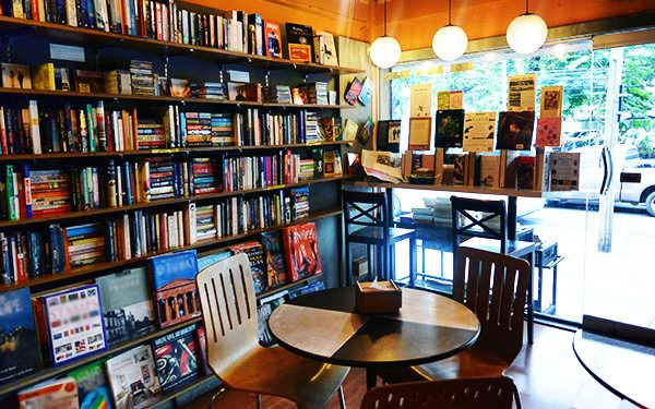 Bangkok’s Hidden Book Arcade: A Quiet Escape Above the Streets