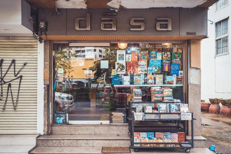 Bangkok’s Hidden Book Arcade: A Quiet Escape Above the Streets