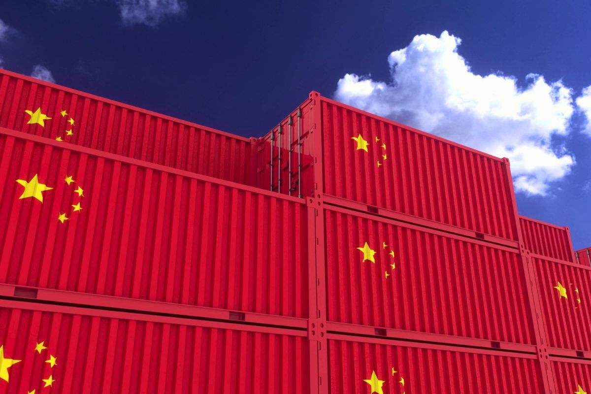 Bank Warns That Inexpensive Chinese Imports Pose Risks to Thailand’s Economy