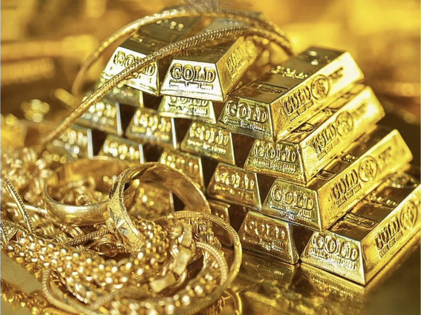 Gold Gains Before Fed Rate Cut Announcement, Silver Reaches $60/oz Milestone