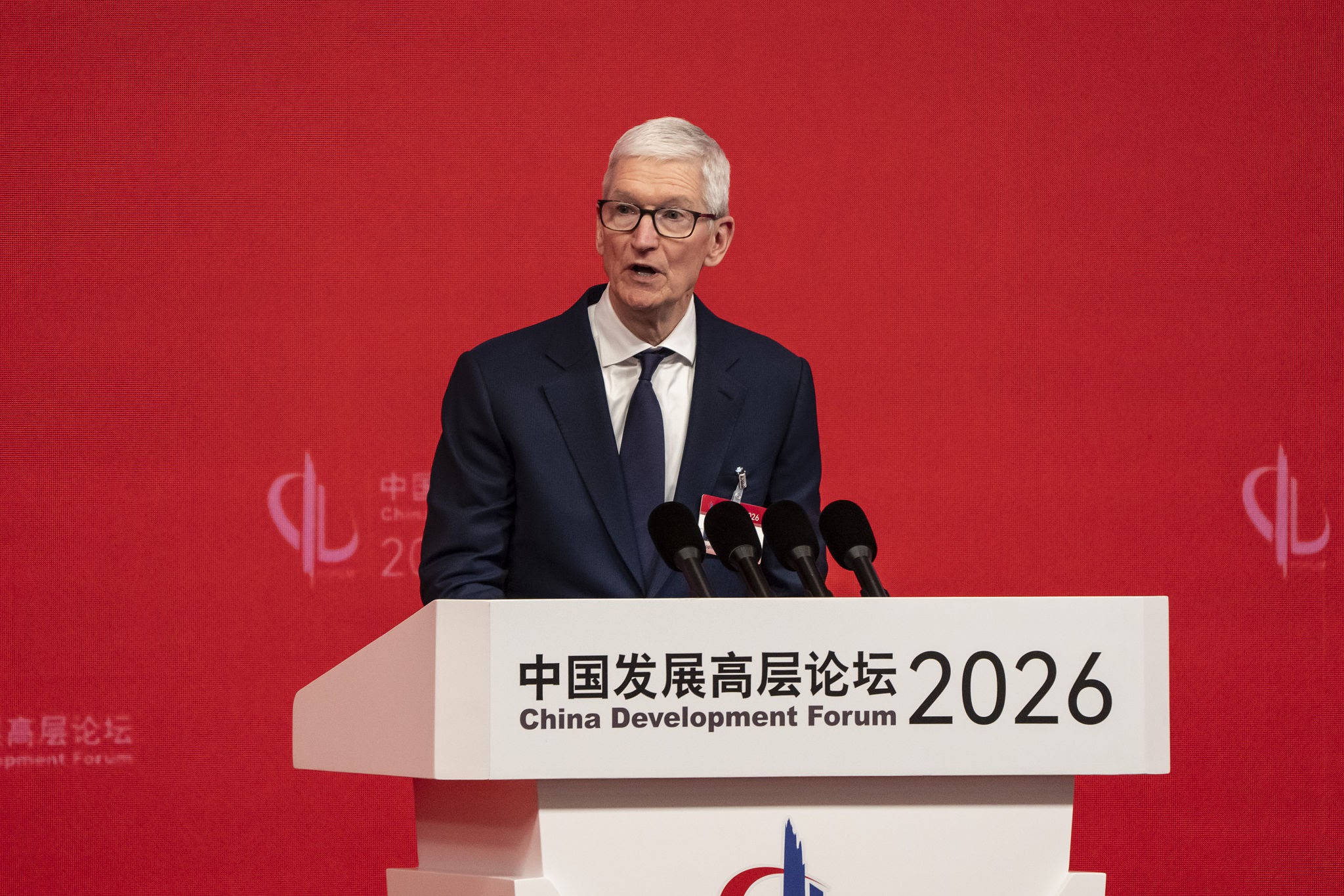 Tim Cook to step down as CEO of Apple in September