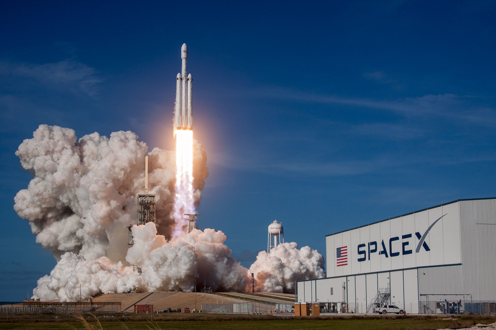 Elon Musk Targets Wall Street Record With Potential SpaceX IPO