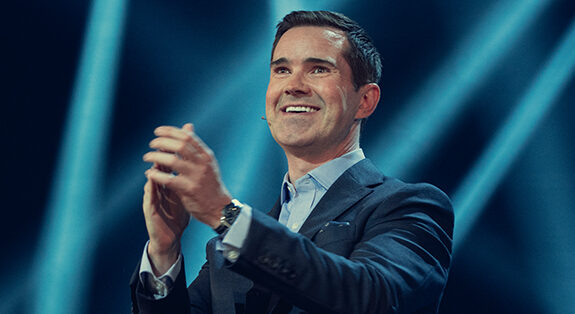 Top comic Jimmy Carr back for third gig in Bangkok in the new year