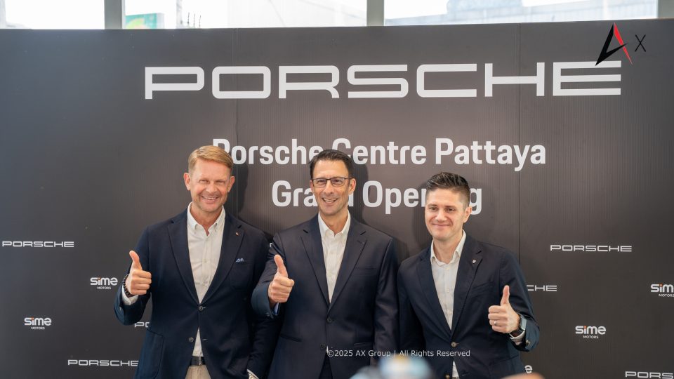 Executives at the grand opening ceremony of Porsche Centre Pattaya on May 6, 2025
