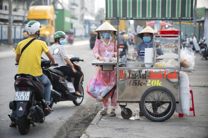 Vietnam poised to accelerate economic growth towards 7%